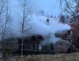 В трех районах Коми за сутки ликвидировали пожары: обошлось без жертв