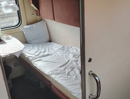 Нарушаем и не знаем: 10 запретов в поездах, о которых пассажиры даже не догадываются