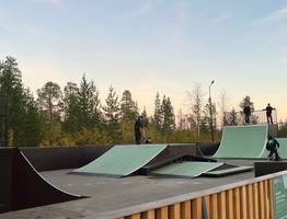 Усинский экстрим: в Коми построили современную площадку для скейтбордистов и роллеров