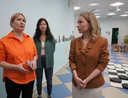 Министр культуры Коми открыла модельную библиотеку с арктическим дизайном в Печоре