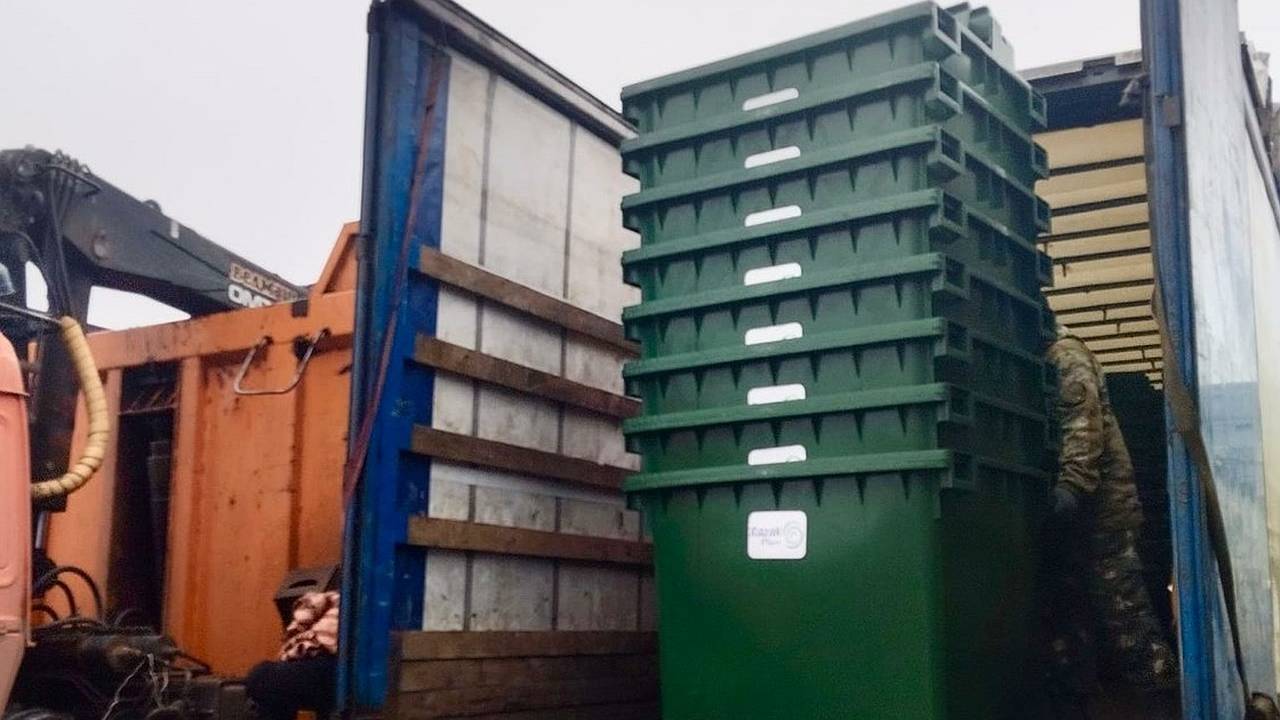Главная картинка новости: Региональный оператор Севера усиливает парк мусорных контейнеров в Коми