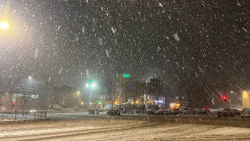 Главная картинка новости: 18 ноября в Коми установится неустойчивая погода с осадками от снега до дождя и порывистым ветром