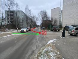 Две несовершеннолетние девушки пострадали под колесами машин в городах Коми