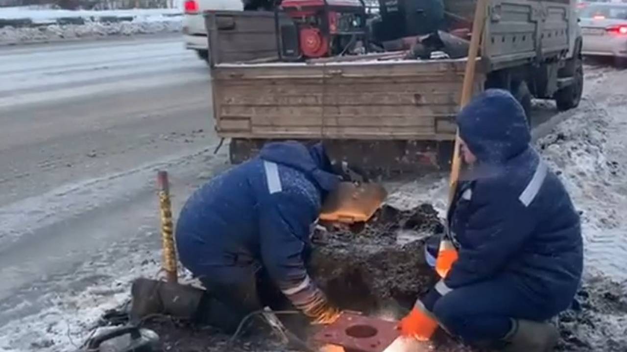 Главная картинка новости: В Коми продолжают внедрение световых "зебр": проекционные переходы появятся в Ухте