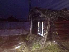 В селе Керчомъя пожарные Коми ликвидировали возгорание в зимней кухне