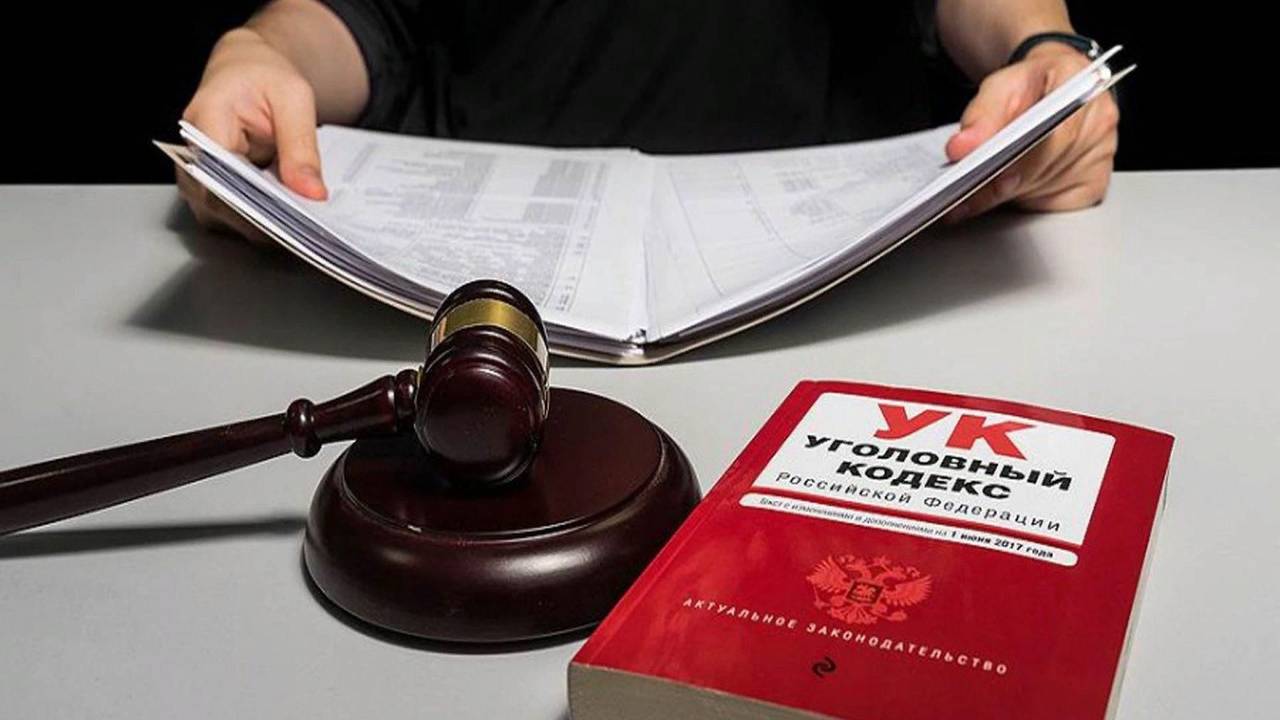 Главная картинка новости: Подросток из Коми поплатится за ложный вызов о минировании школы