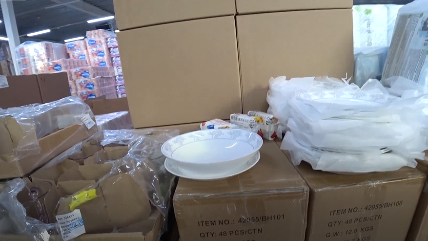 Главная картинка новости: 5 товаров из "Светофора", которые можно брать смело, и 5 - которые нужно обходить стороной: чек-лист от постоянного покупателя