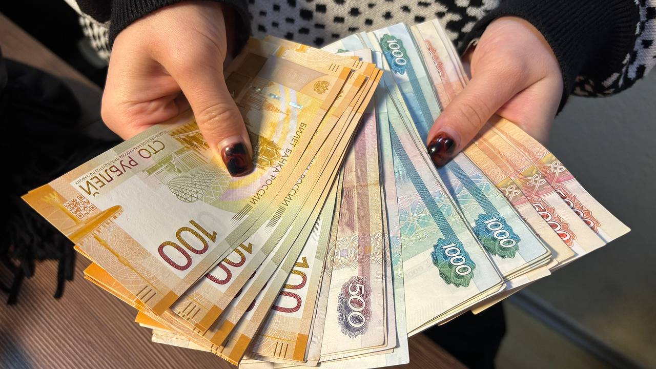 Главная картинка новости: Прокуратура Коми добилась выплаты более 70 миллионов рублей долгов работникам Жешартского ЛПК