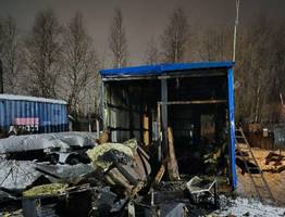 В воскресенье в городах Коми произошли три пожара: горели баня, хозпостройка и балок