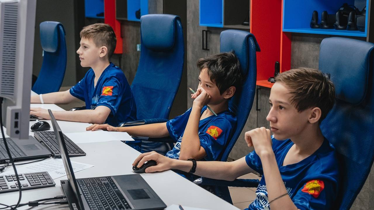 Главная картинка новости: Гимназисты из Коми победили в Национальной технологической олимпиаде Junior