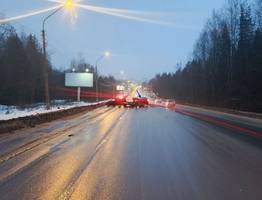В столице Коми в аварии пострадала беременная женщина