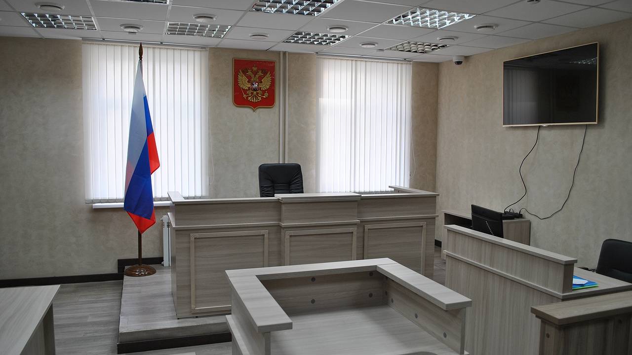 Главная картинка новости: Дело о финансовых махинациях Александра Зарубина рассмотрят в Сыктывкаре в декабре