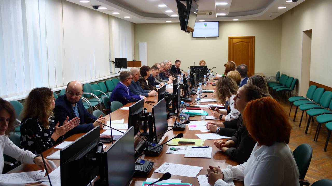 Главная картинка новости: 21 бесплатный ледовый каток откроют для горожан в Сыктывкаре этой зимой