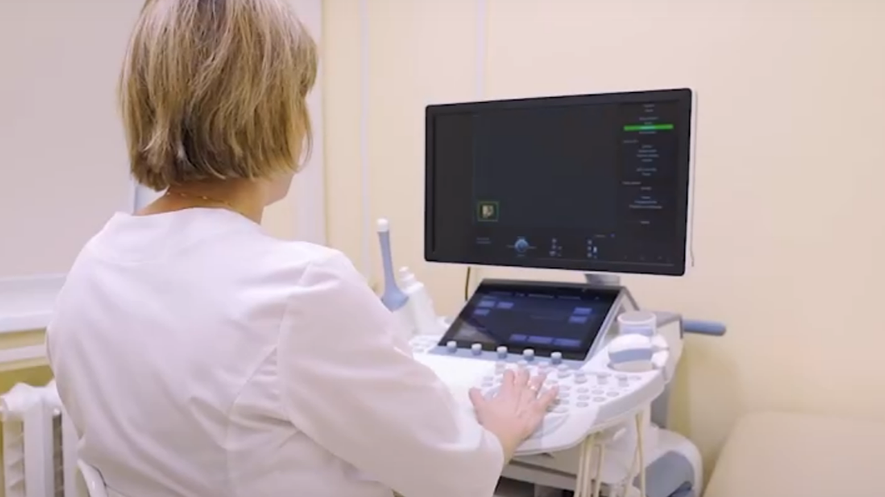 Главная картинка новости: В Сыктывкаре завершают ремонт в женской консультации