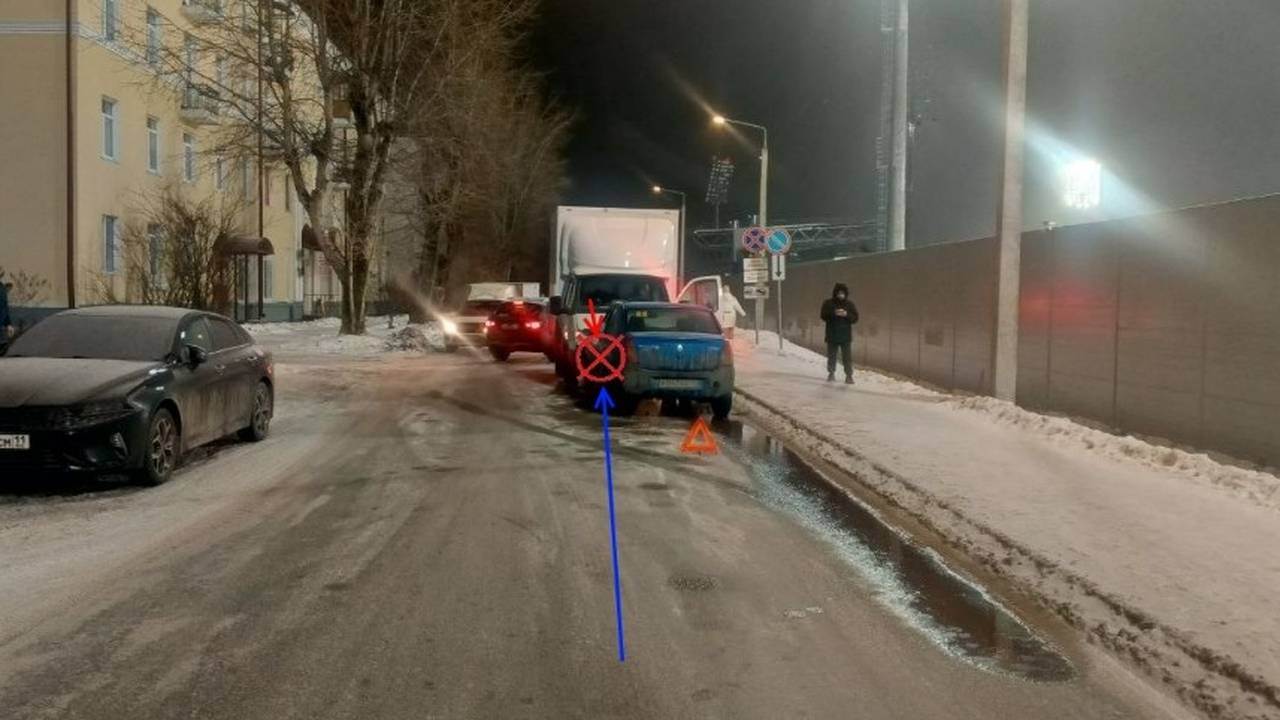 Главная картинка новости: В Сыктывкаре и Ухте за сутки произошли два столкновения с пострадавшими