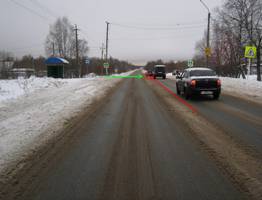 В Коми на трассе под Ухтой Mitsubishi Pajero Sport сбил девушку на "зебре"