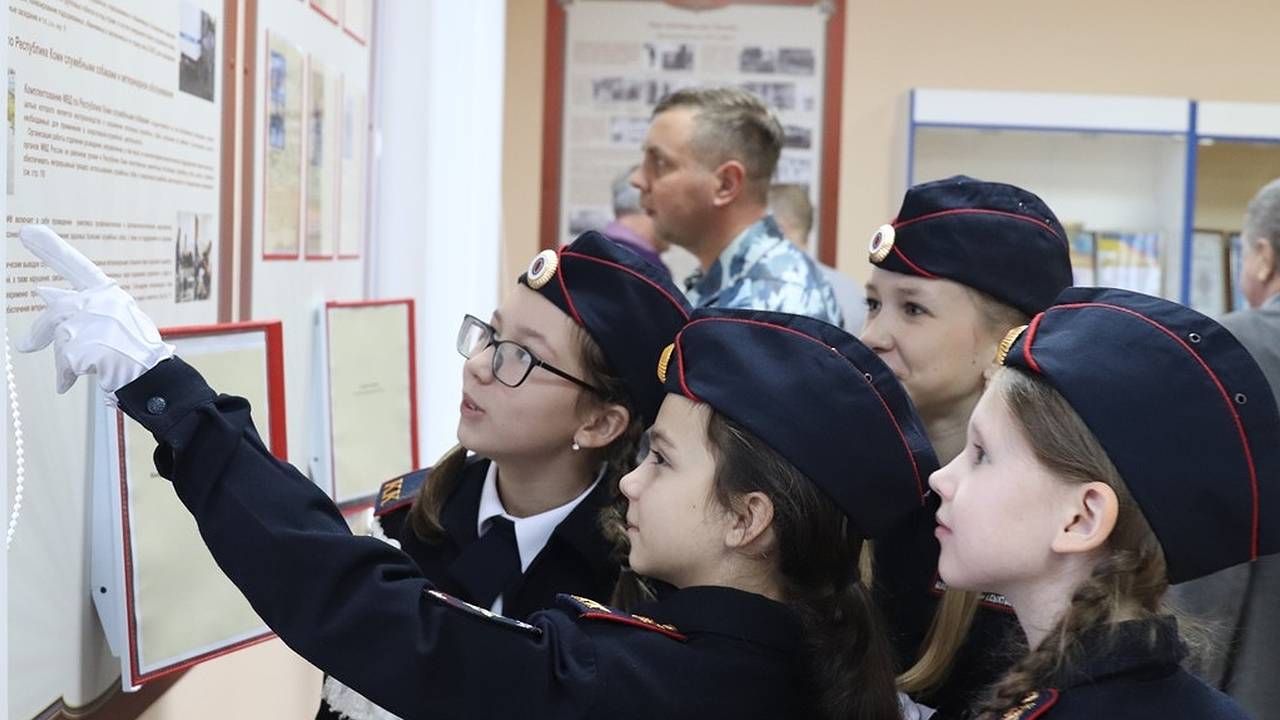 Главная картинка новости: В Центре кинологической службы МВД Коми представили постоянную экспозицию