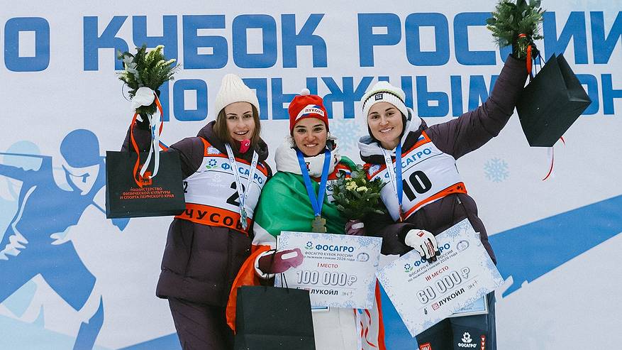 Главная картинка новости: Лыжница Юлия Ступак из Коми взяла бронзу в спринте на Кубке России
