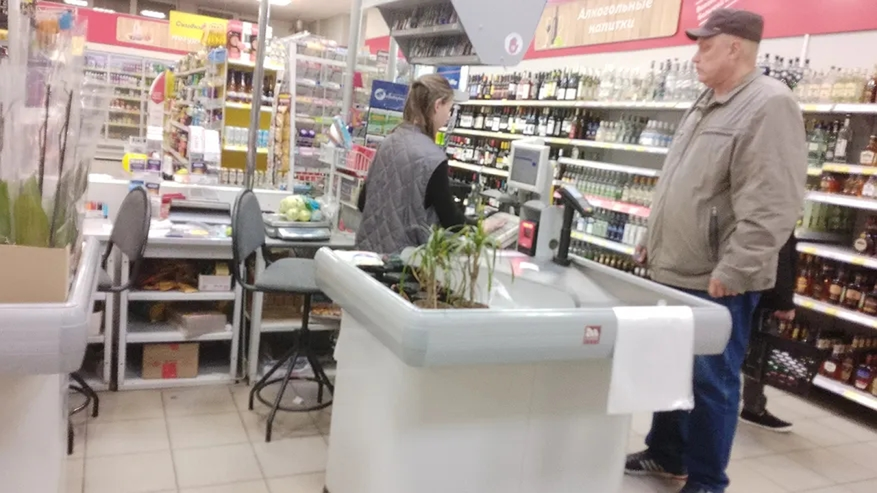 Главная картинка новости: Вход в магазин станет больше невозможен: Магнит и Пятерочка объявили о переломном решении, которое изменит жизнь покупателей