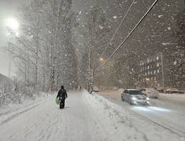 18 декабря погода в Коми подкидывает сюрпризы: от суровых -35°C до сильнейшего снегопада