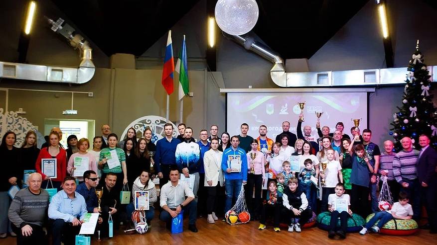 Главная картинка новости: В Сыктывкаре вручили награды чемпионам Спартакиад года