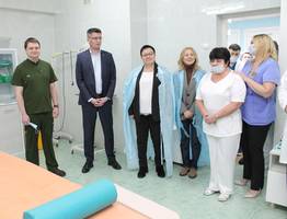 В Приполярье Коми запустили современный хирургический центр с уникальной "умной" палатой