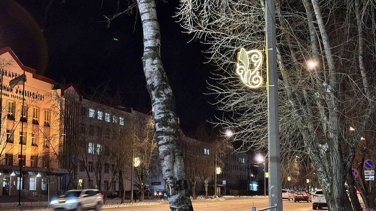 Главная картинка новости: Суд обязал власти Сыктывкара отремонтировать аварийный дом по иску прокуратуры