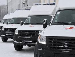 Арктическая зона и Минпромторг обеспечили Коми 102 новыми машинами скорой помощи