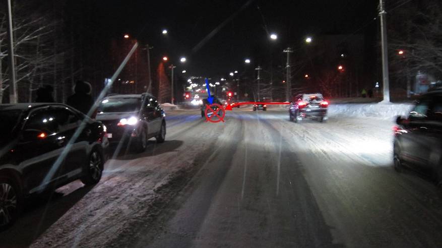 Главная картинка новости: В Коми опытный водитель не уступил дорогу и стал виновником ДТП с пострадавшим