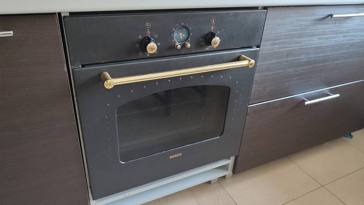 Главная картинка новости: Что ждет владельцев квартир с газовыми плитами и колонками в 2026 году: новые правила и расходы