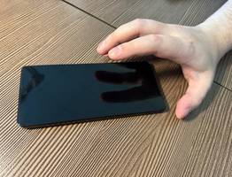 В Коми медсестра лишилась телефона, пока делала укол