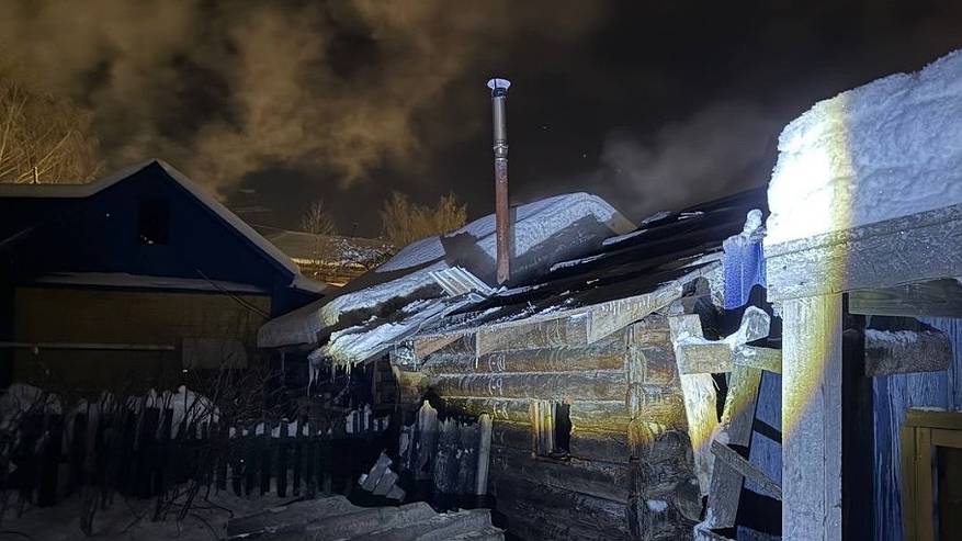 Главная картинка новости: В местечке Лесозавод Сыктывкара сгорела частная баня