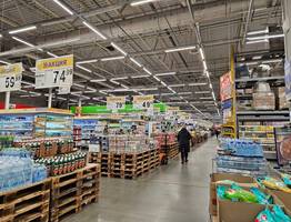 Нас заставляют работать бесплатно: кому на самом деле выгодны кассы самообслуживания и почему опытные покупатели обходят их стороной