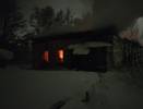В Коми огнеборцы потушили крупный пожар в заброшенном здании