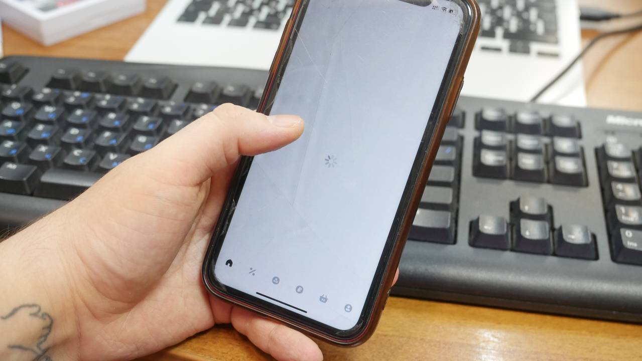 Главная картинка новости: Для жителя Коми находка телефона превратилась в кражу