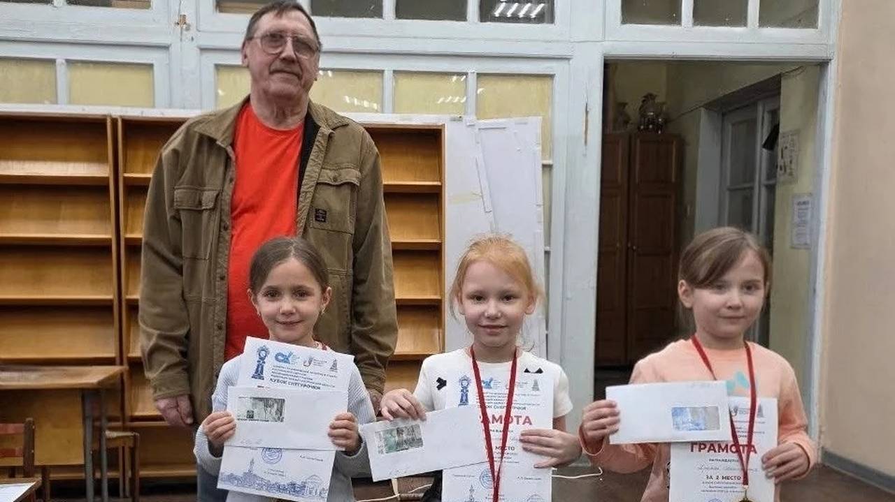 Главная картинка новости: Юная Дарья Калашникова из Коми выиграла российский "Кубок Снегурочки" по шахматам