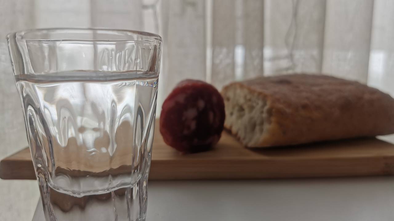 Главная картинка новости: Производство водки в Коми сократилось вдвое за год