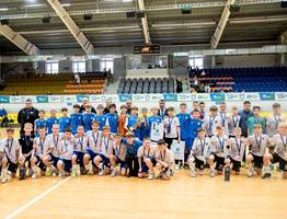 Юные футболисты из Сыктывкара завоевали золото окружного первенства