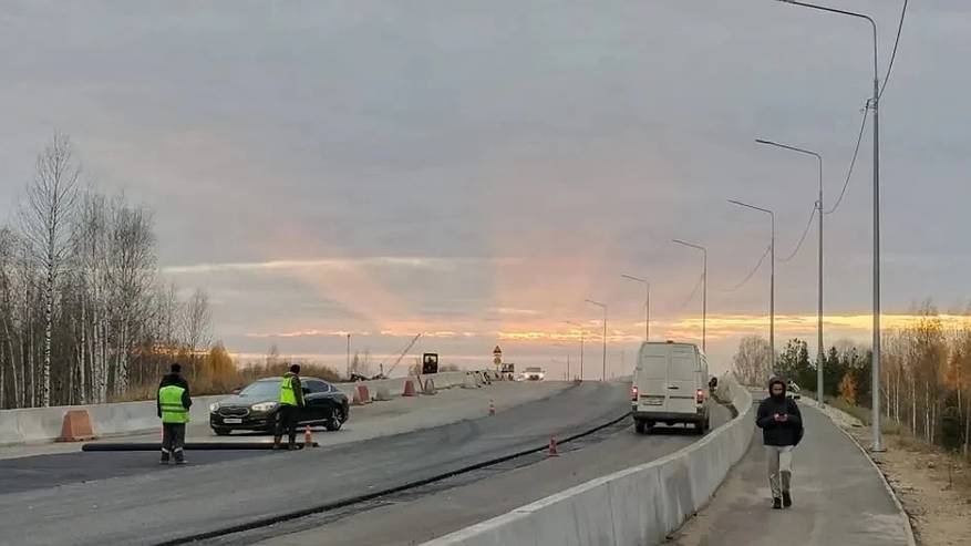 Главная картинка новости: 5 участков дорог Сыктывкара ждёт масштабное преобразование