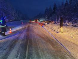 Юная автоледи и опытный шофёр потеряли контроль над авто на дорогах Коми