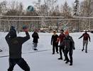 Спортсмены Сыктывкара разыграли медали в снежном волейболе