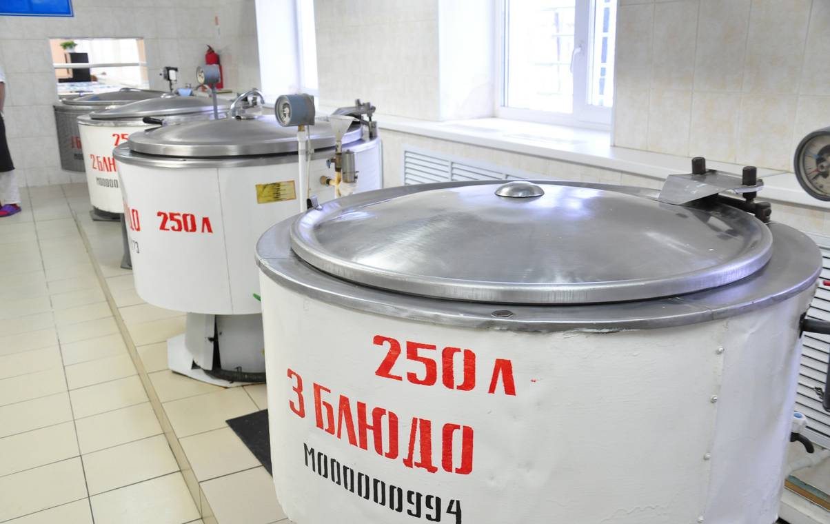 Роспотребнадзор подтвердил, что пробы готовой еды в школах Сыктывкара в норме