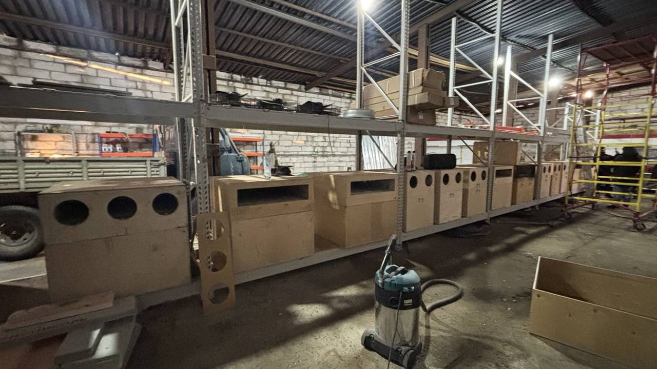 Главная картинка новости: Криптофермер из Коми похитил чужое электричество на 6 миллионов