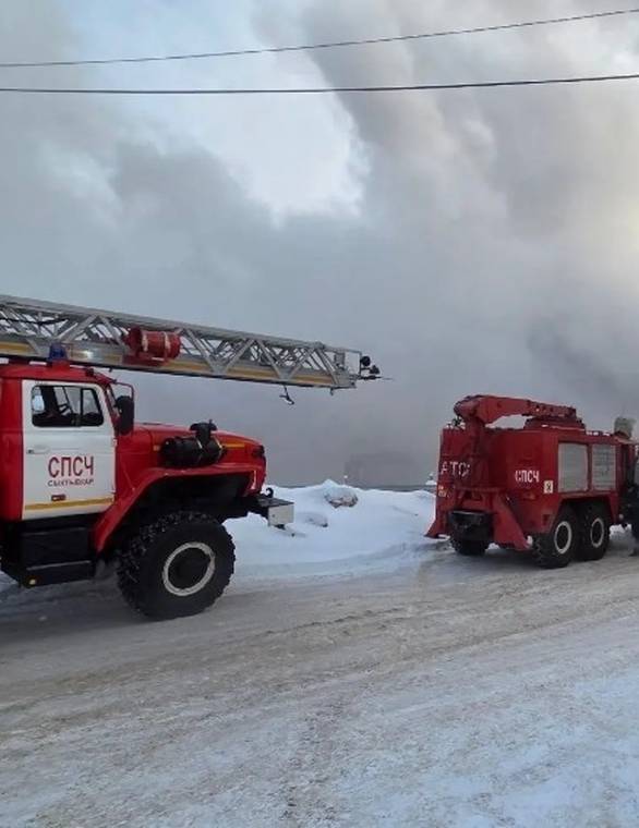 Пожарные Сыктывкара отстояли гаражный бокс на Сысольском шоссе