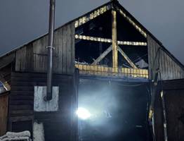 В разных районах Коми пожарные потушили гаражи