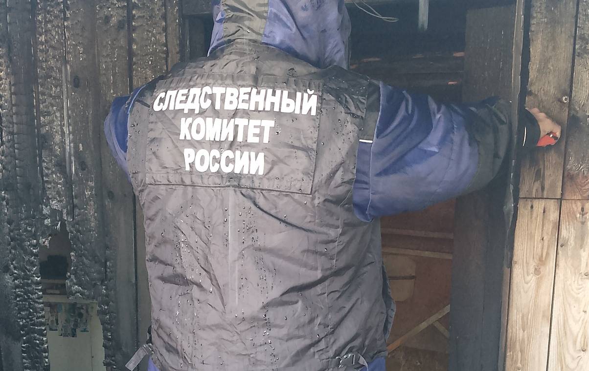 В Коми сельчанин из ревности пытался сжечь бывшую сожительницу и ее мать