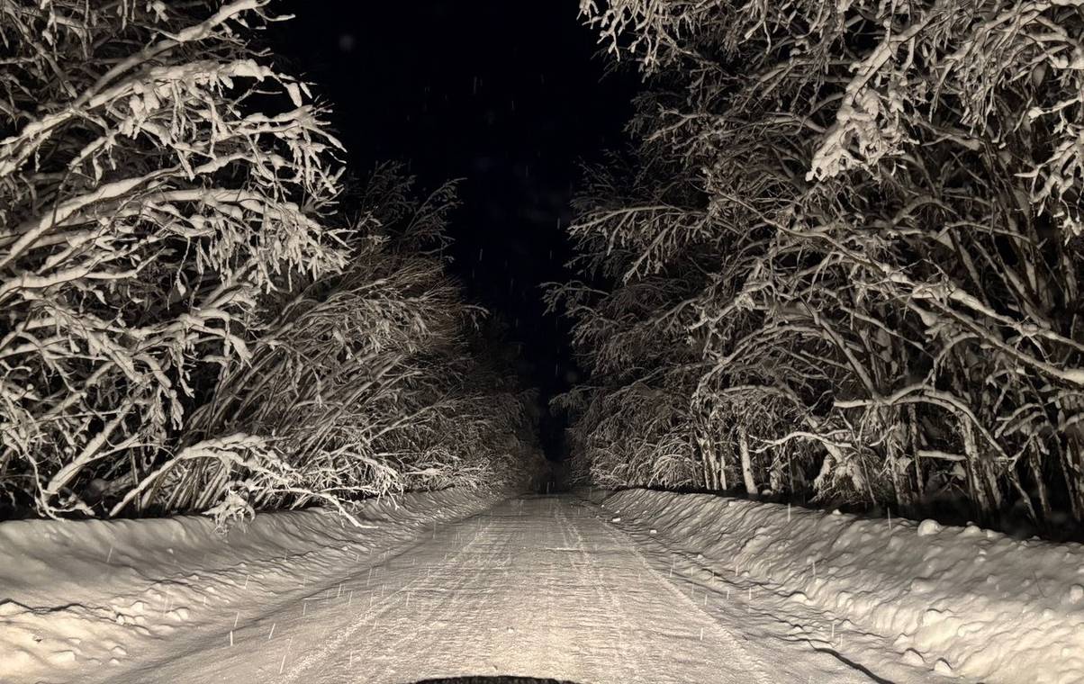 В Коми при встрече Great Wall со снежным бруствером пострадали трое