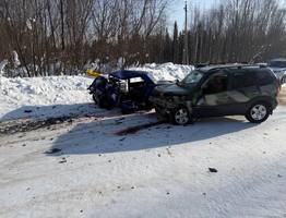 На трассе в Коми при лобовом столкновении погиб водитель